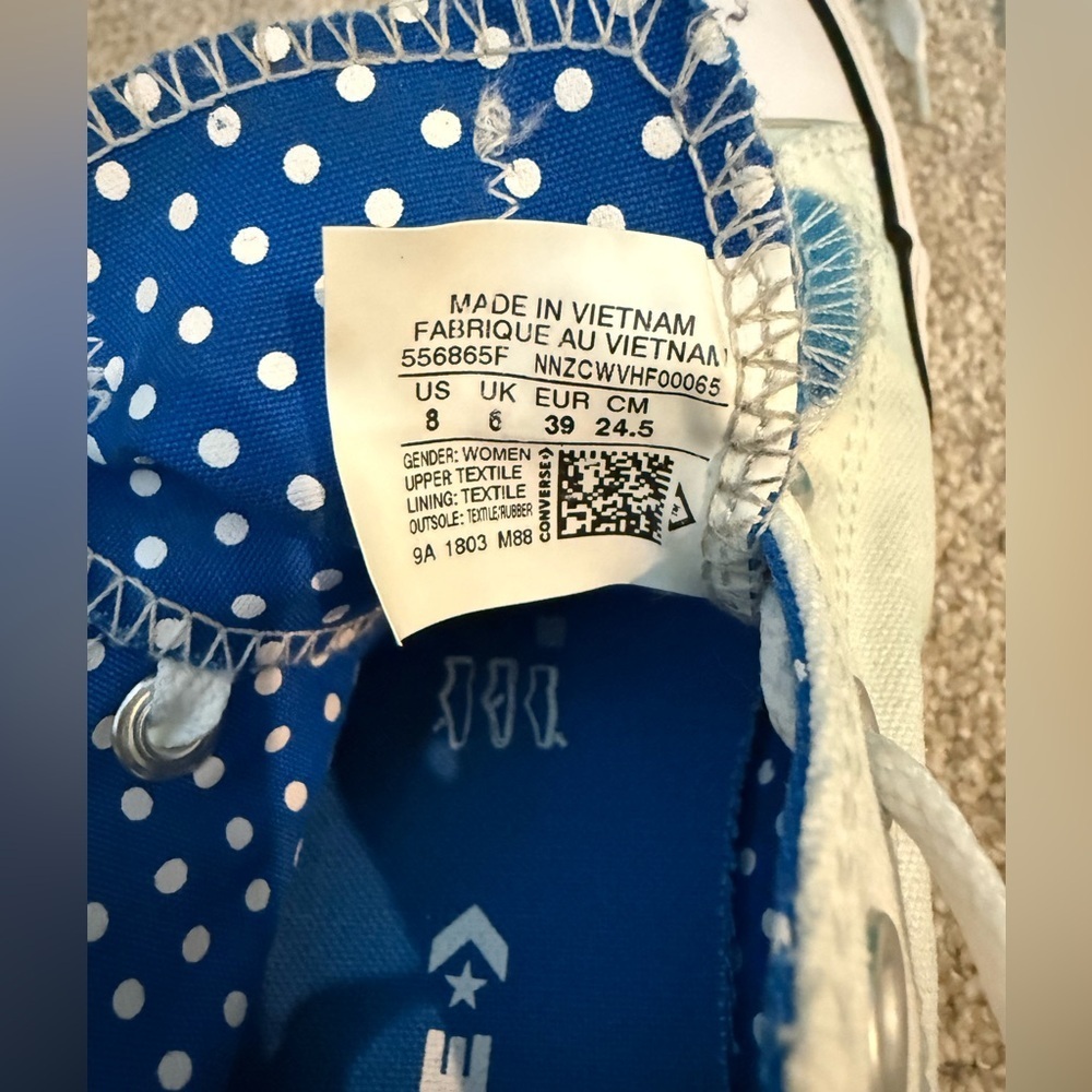 Converse White and Blue Low-Top Sneakers with Vulcanized Sole - Picture 3 of 7